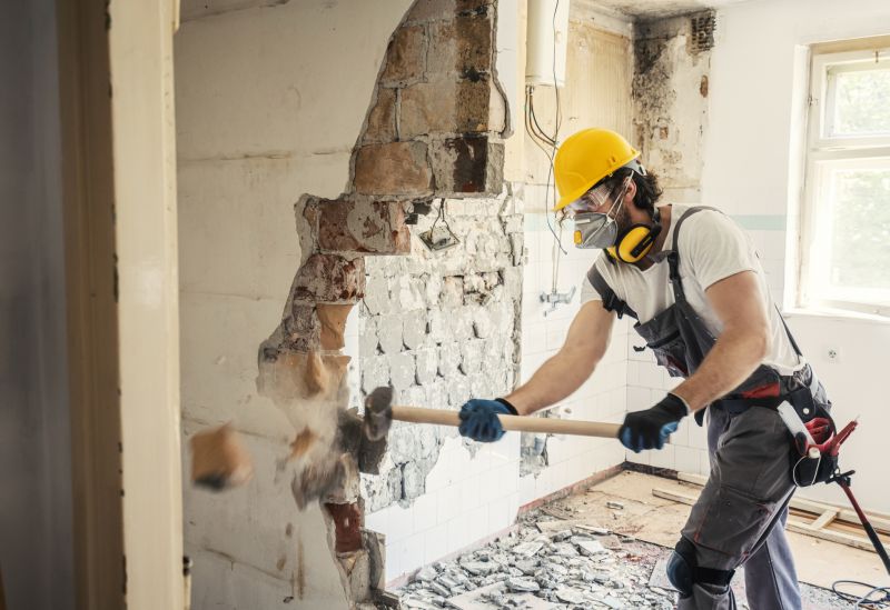 Who Does Demolition Service