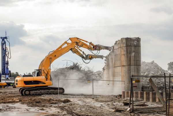 Silo Demolition in Harrisburg